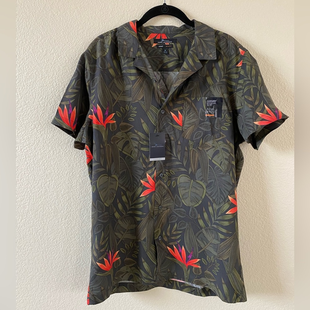 Marc Anthony Button Front Collared Short with Tropical Print